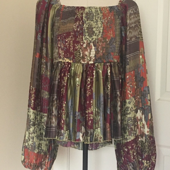 Anthropologie Tara Smocked Blouse by Letweke size 8 - Picture 2 of 6